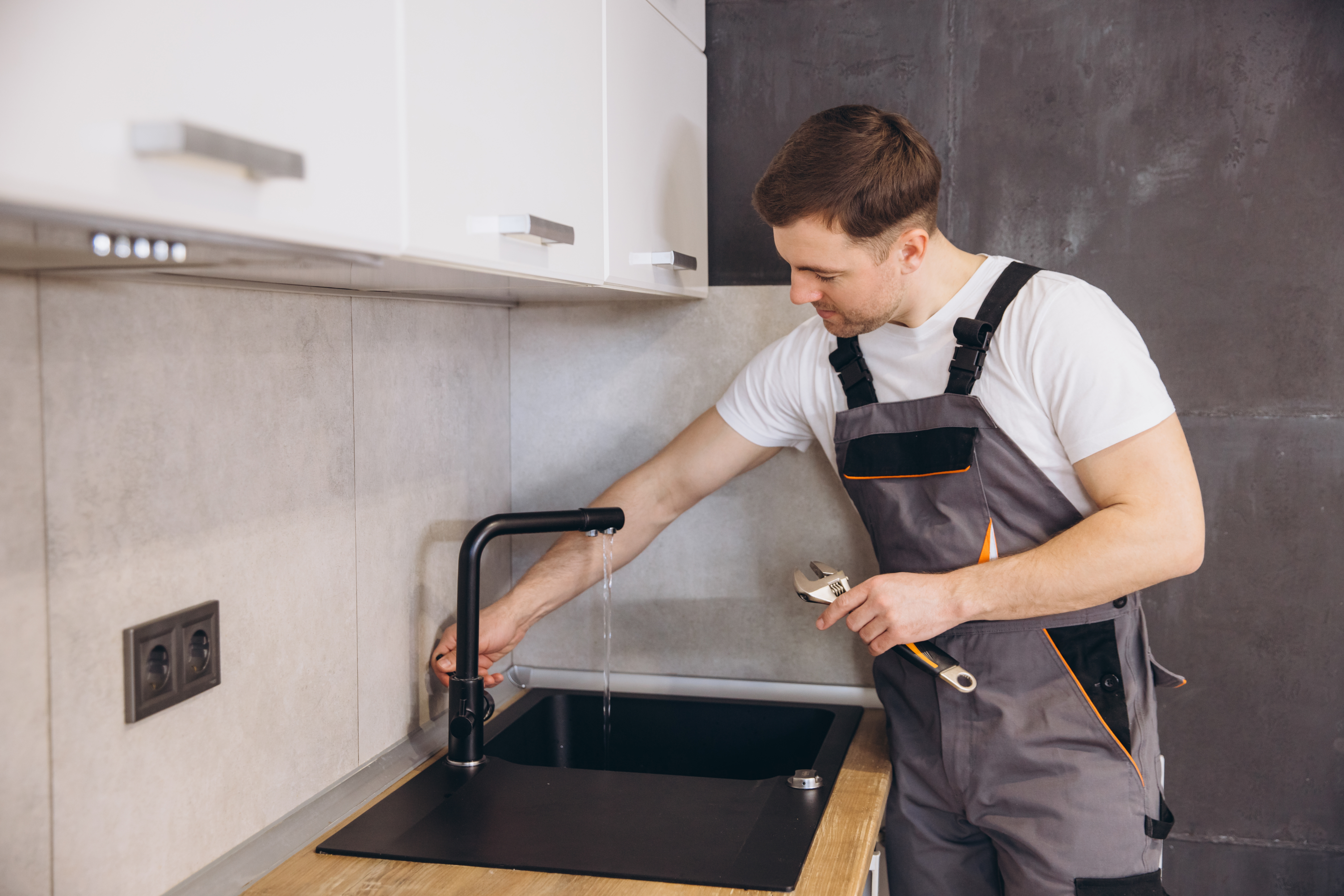 Water Leak Repair Guide Early Warning Signs, Real Costs & How to Prevent Major Damage